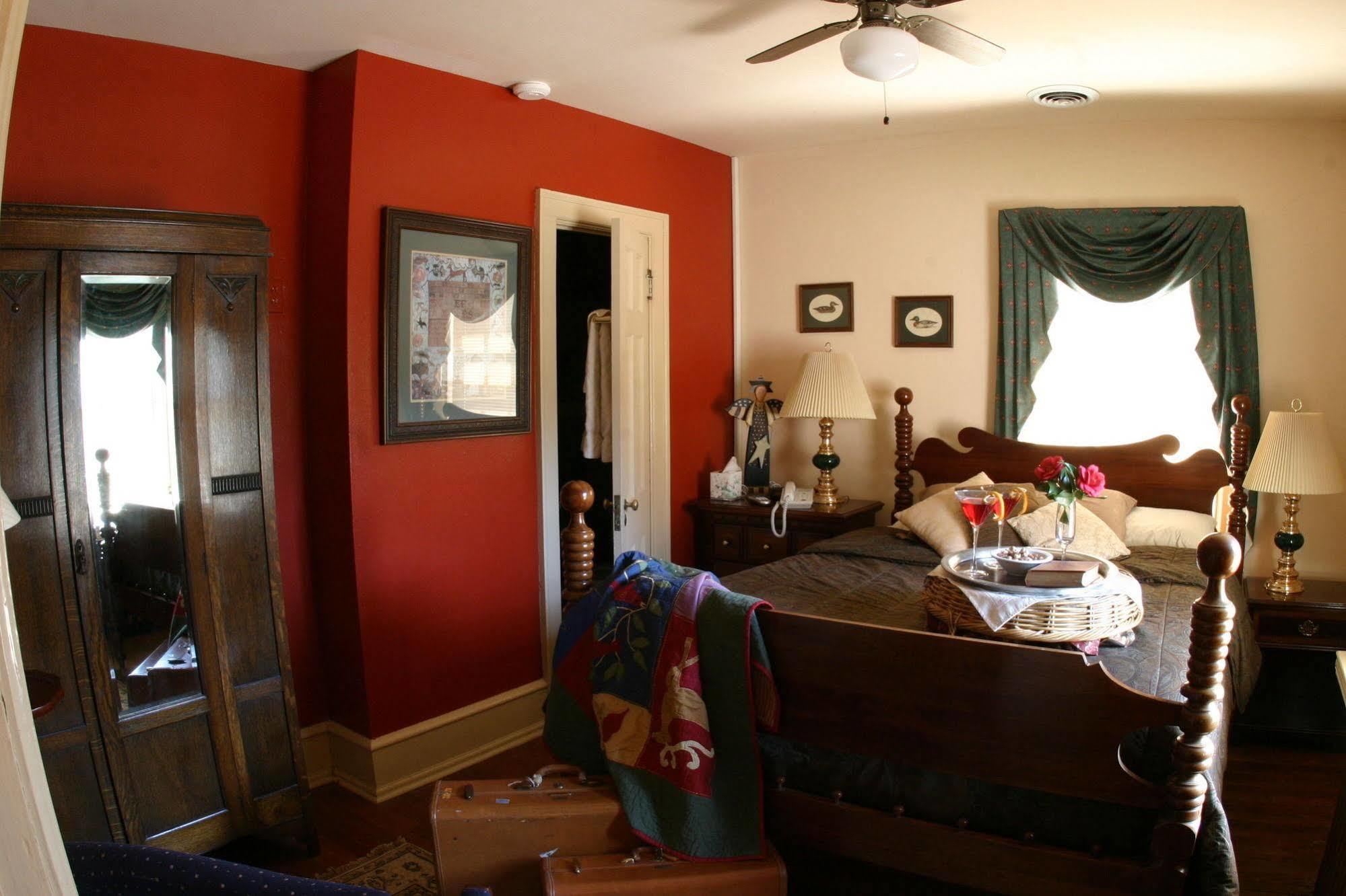 Williamsburg Manor B&B エクステリア 写真